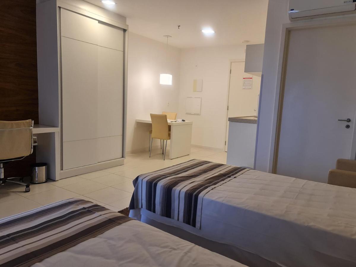Flat Particular - Shn - Vista Livre Esplanada Aparthotel Brasília Exteriör bild